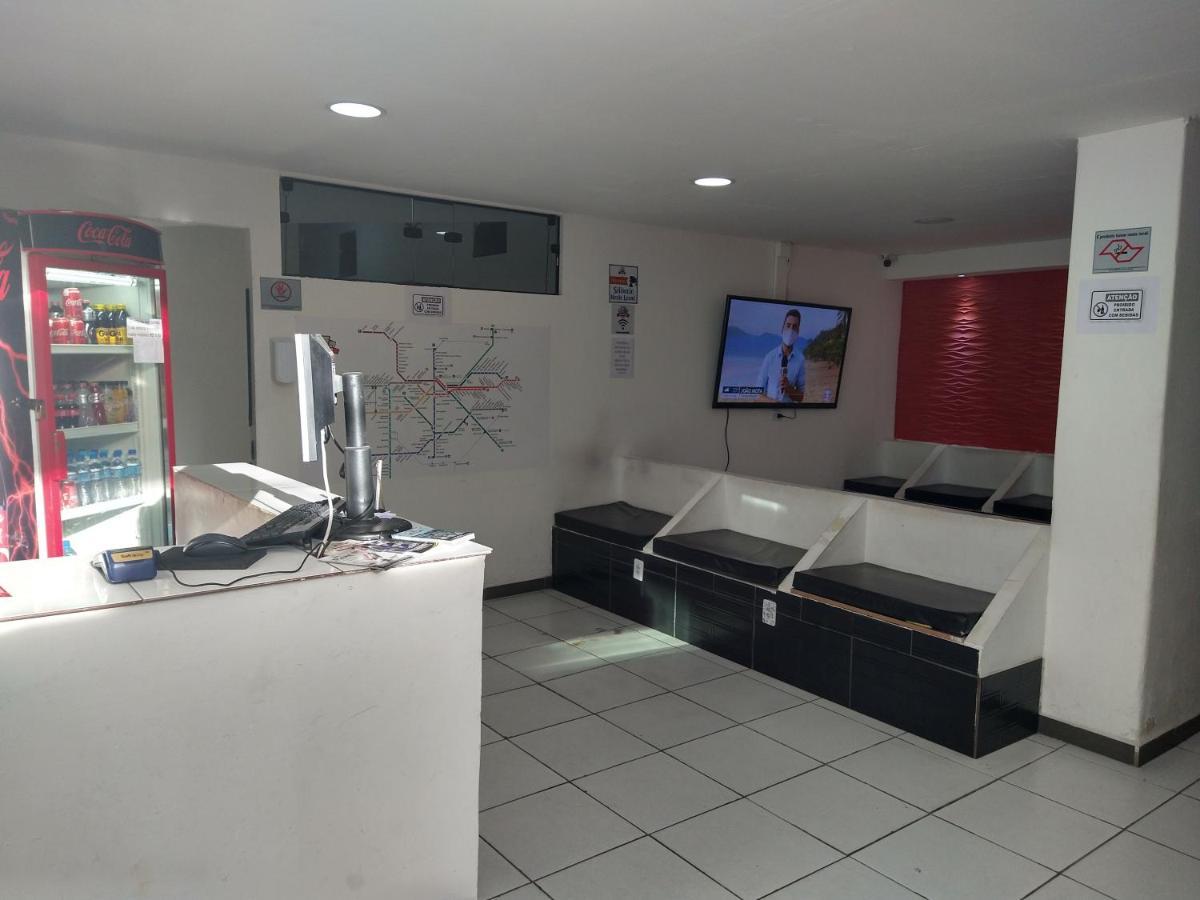 State Hostel - Em Frente Ao Metro Σάο Πάολο Εξωτερικό φωτογραφία